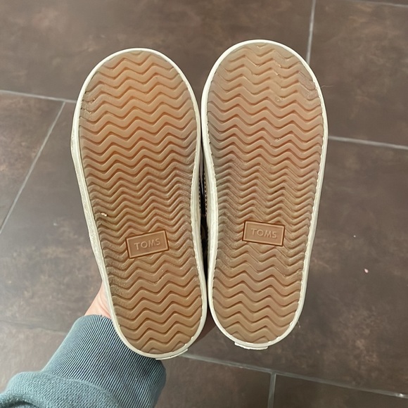 Leopard Print Toms - Picture 4 of 4